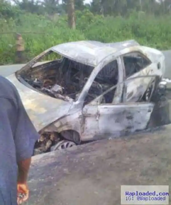 Remains of female corps member burnt to death in Akwa Ibom buried amid tears [PHOTOS]